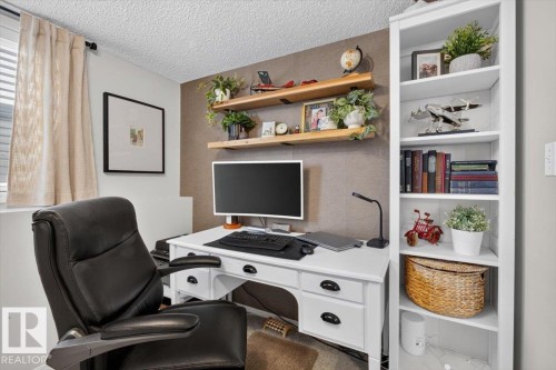 1012 79 Street Sw, Edmonton, AB - Indoor Photo Showing Office