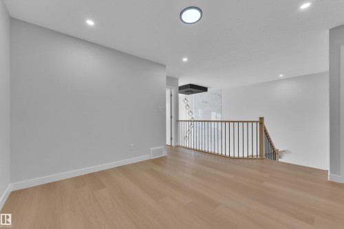 41 Axelwood Crescent, Spruce Grove, AB - Indoor Photo Showing Other Room