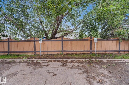 #7 10 Devon Cl, St. Albert, AB - Outdoor