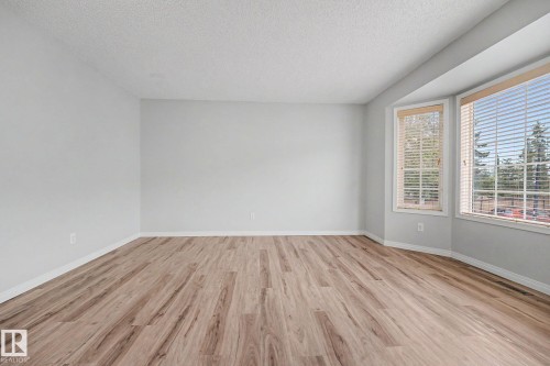 #7 10 Devon Cl, St. Albert, AB - Indoor Photo Showing Other Room