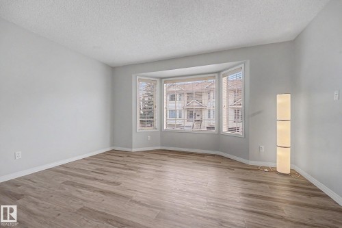 #7 10 Devon Cl, St. Albert, AB - Indoor Photo Showing Other Room