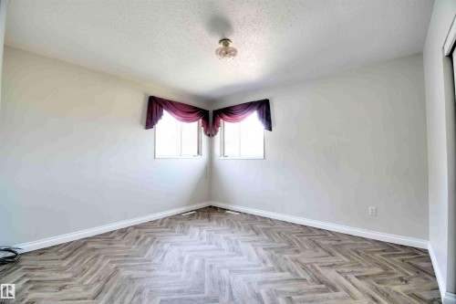 5109 47 Avenue, St. Paul Town, AB - Indoor Photo Showing Other Room