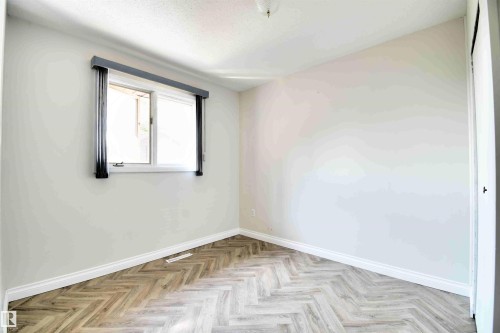5109 47 Avenue, St. Paul Town, AB - Indoor Photo Showing Other Room
