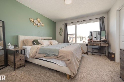 19281 22A Avenue Nw, Edmonton, AB - Indoor Photo Showing Bedroom