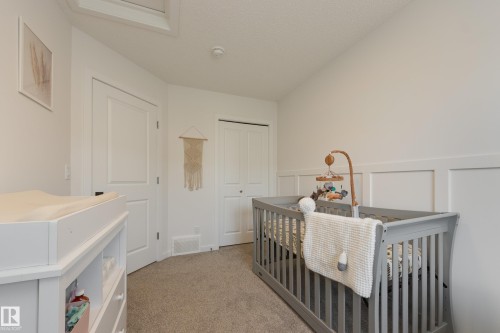19281 22A Avenue Nw, Edmonton, AB - Indoor Photo Showing Other Room