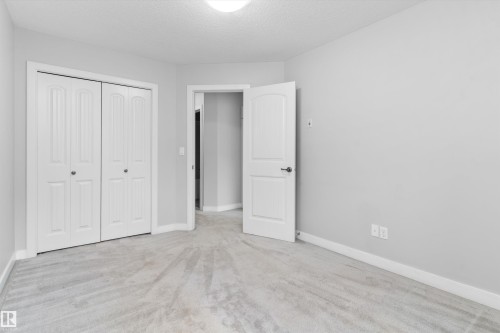 #7 13825 155 Av Nw, Edmonton, AB - Indoor