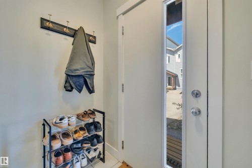 #189 401 Southfork Dr, Leduc, AB - Indoor Photo Showing Other Room