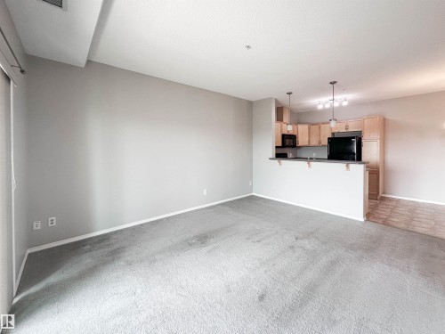 #337 7825 71 St Nw, Edmonton, AB - Indoor Photo Showing Kitchen