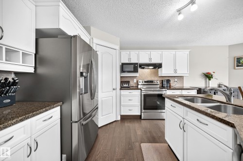 17803 89 Street Nw, Edmonton, AB - Indoor Photo Showing Kitchen With Stainless Steel Kitchen With Double Sink