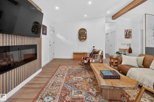 33 Hazel Street, Sherwood Park, AB - Indoor