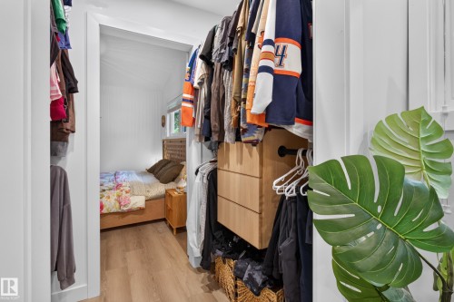 33 Hazel Street, Sherwood Park, AB - Indoor
