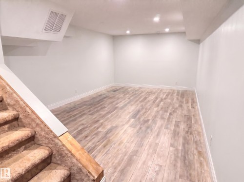 33 Hazel Street, Sherwood Park, AB - Indoor Photo Showing Other Room