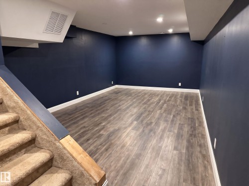 33 Hazel Street, Sherwood Park, AB - Indoor Photo Showing Other Room