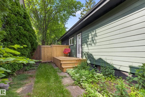 33 Hazel Street, Sherwood Park, AB - Outdoor
