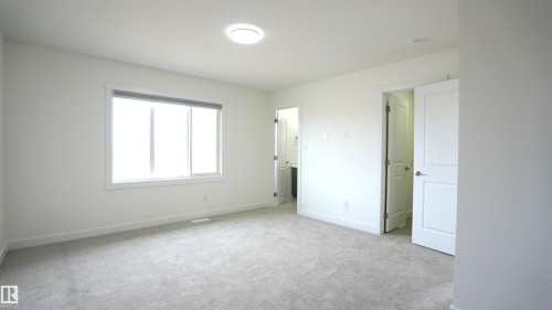 #2 2710 66 St Sw, Edmonton, AB - Indoor Photo Showing Other Room