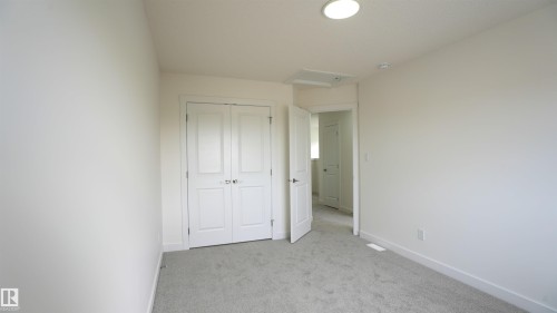 #2 2710 66 St Sw, Edmonton, AB - Indoor Photo Showing Other Room