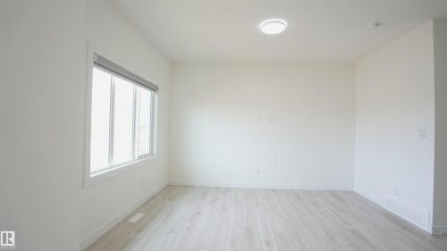 #2 2710 66 St Sw, Edmonton, AB - Indoor Photo Showing Other Room