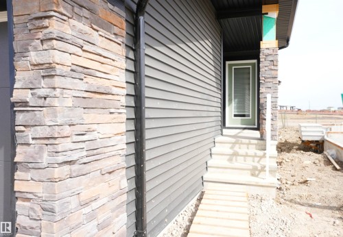 #2 2710 66 St Sw, Edmonton, AB - Outdoor