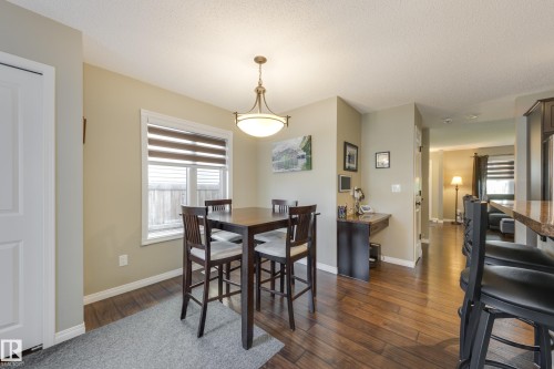 5881 168A Avenue Nw, Edmonton, AB - Indoor Photo Showing Dining Room