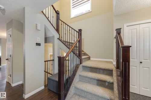 5881 168A Avenue Nw, Edmonton, AB - Indoor Photo Showing Other Room