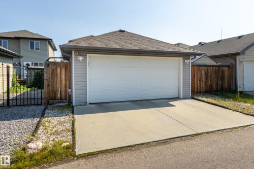 5881 168A Avenue Nw, Edmonton, AB - Outdoor With Exterior