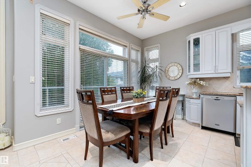 15816 64 Street Nw, Edmonton, AB - Indoor Photo Showing Dining Room