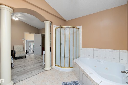 15816 64 Street Nw, Edmonton, AB - Indoor Photo Showing Bathroom