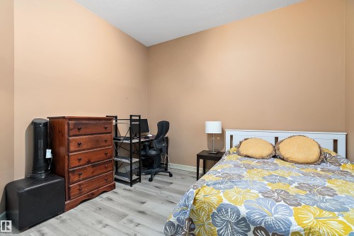 15816 64 Street Nw, Edmonton, AB - Indoor Photo Showing Bedroom