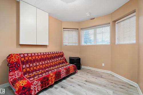 15816 64 Street Nw, Edmonton, AB - Indoor Photo Showing Bedroom