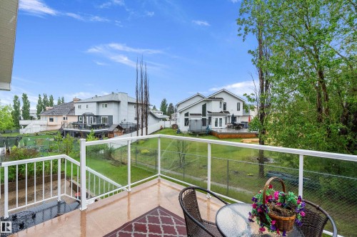 15816 64 Street Nw, Edmonton, AB - Outdoor