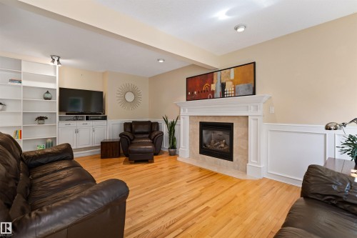 26 Eastbourne Close, St. Albert, AB - Indoor Photo Showing Living Room With Fireplace
