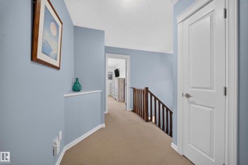 90 Rue Montalet, Beaumont, AB - Indoor Photo Showing Other Room
