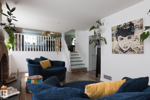 2012 Garland Crest, Sherwood Park, AB - Indoor Photo Showing Other Room
