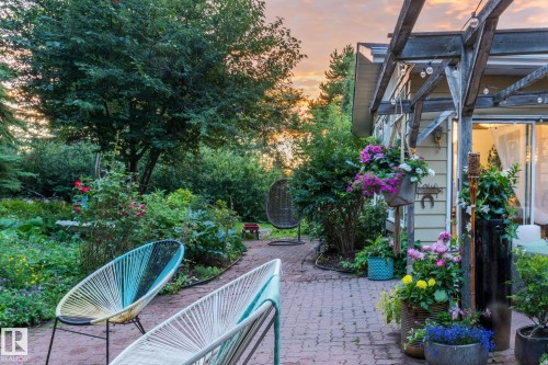 2012 Garland Crest, Sherwood Park, AB - Outdoor