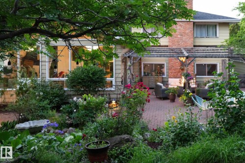 2012 Garland Crest, Sherwood Park, AB - Outdoor