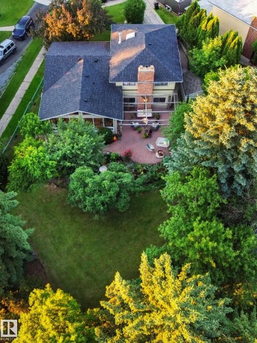 2012 Garland Crest, Sherwood Park, AB - Outdoor