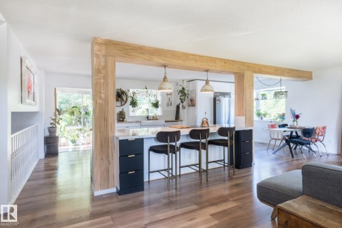 2012 Garland Crest, Sherwood Park, AB - Indoor Photo Showing Living Room