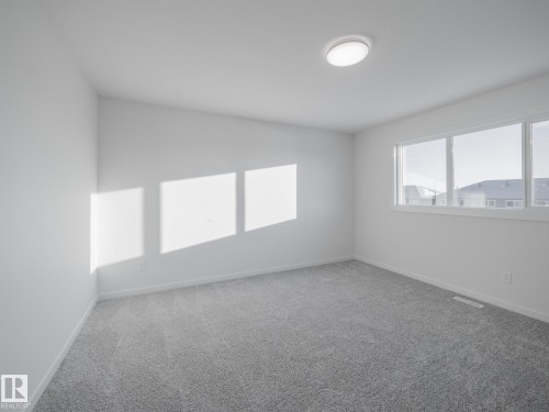 65 Rosa Crescent, St. Albert, AB - Indoor Photo Showing Other Room