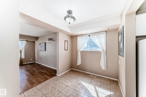 100 Dickinsfield Crest Nw, Edmonton, AB - Indoor Photo Showing Other Room