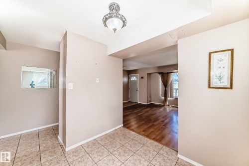 100 Dickinsfield Crest Nw, Edmonton, AB - Indoor Photo Showing Other Room