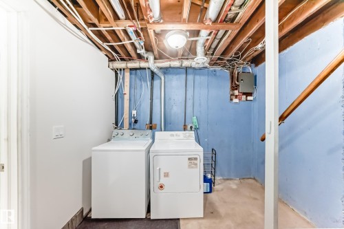 100 Dickinsfield Crest Nw, Edmonton, AB - Indoor Photo Showing Laundry Room