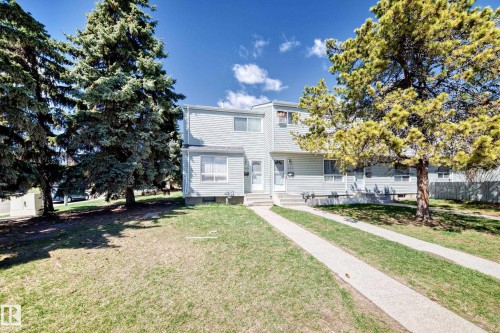 100 Dickinsfield Crest Nw, Edmonton, AB - Outdoor
