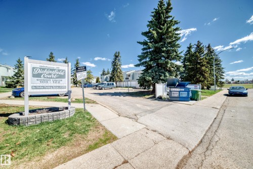 100 Dickinsfield Crest Nw, Edmonton, AB - Outdoor