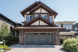 3632 KESWICK Boulevard SW  Edmonton, AB T6W 3S5