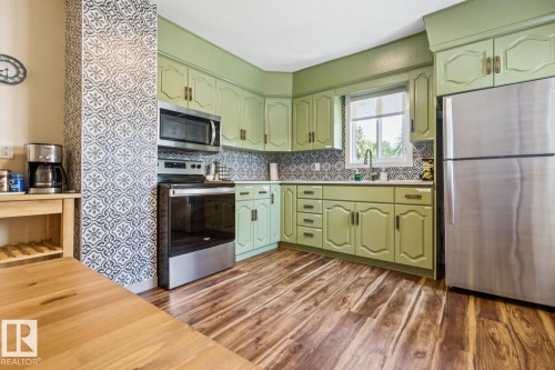 11625 83 Street Nw, Edmonton, AB - Indoor Photo Showing Kitchen With Upgraded Kitchen