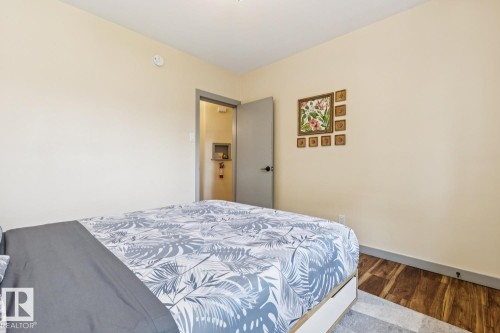 11625 83 Street Nw, Edmonton, AB - Indoor Photo Showing Bedroom