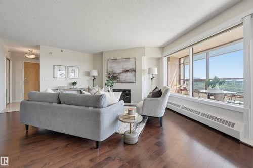#1003 12319 Jasper Av Nw, Edmonton, AB - Indoor Photo Showing Living Room