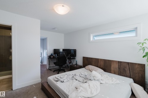 8722 150 Street Nw, Edmonton, AB - Indoor Photo Showing Bedroom