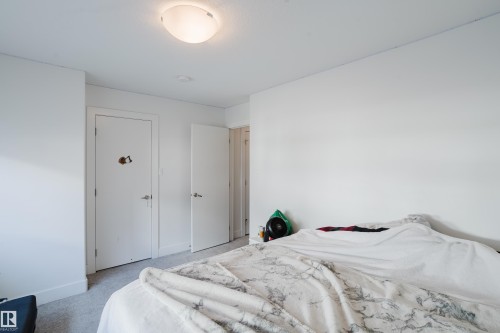 8722 150 Street Nw, Edmonton, AB - Indoor Photo Showing Bedroom