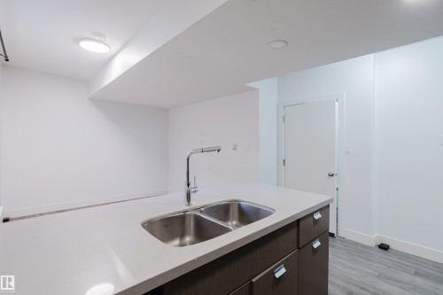 8722 150 Street Nw, Edmonton, AB - Indoor Photo Showing Kitchen With Double Sink